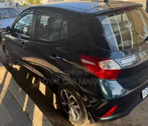 Hyundai I10 2022 Gray