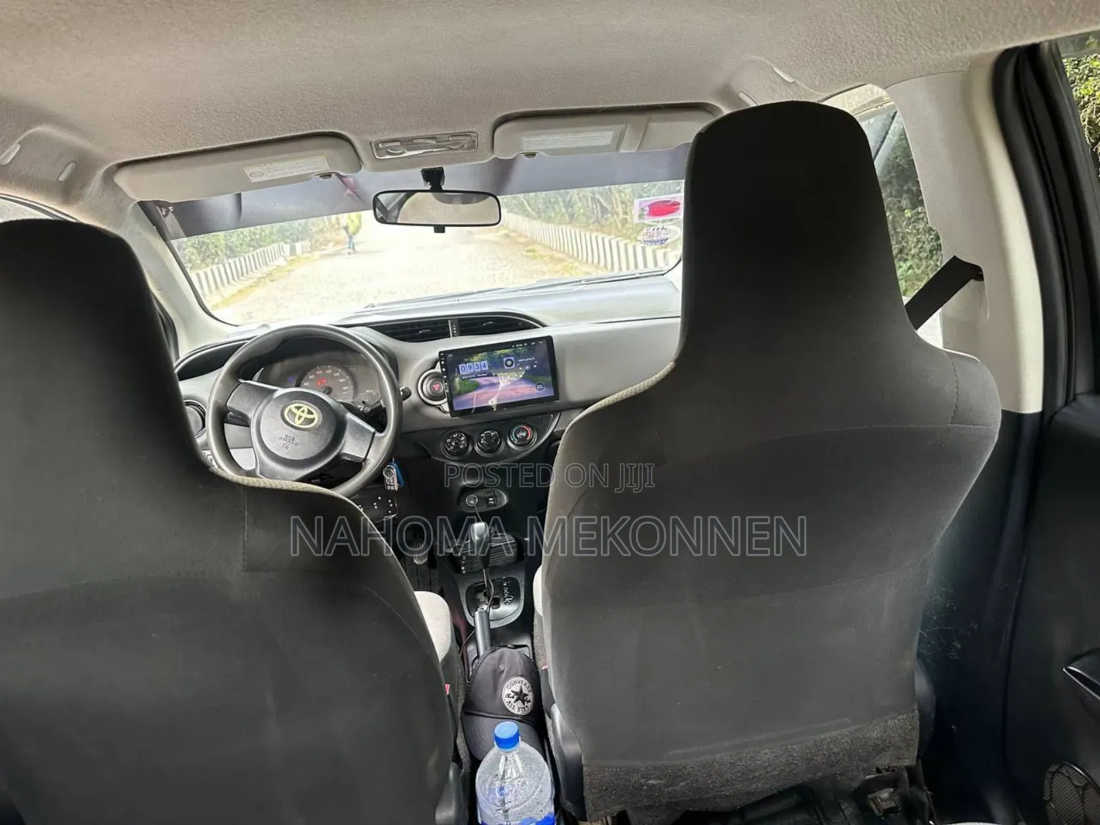 Toyota Yaris 2012 Gray