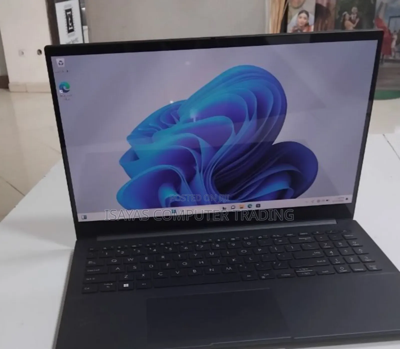 New Laptop Asus VivoBook 15 X505BA 16GB Intel Core I9 SSD 1T