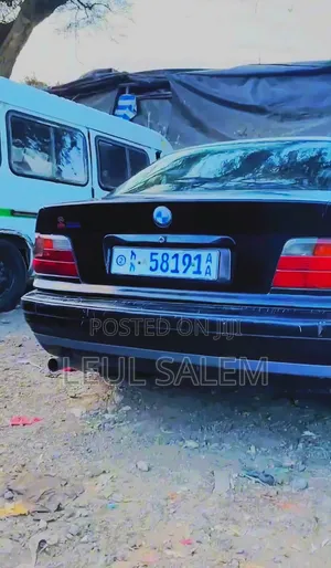 BMW 318i 1998 Black