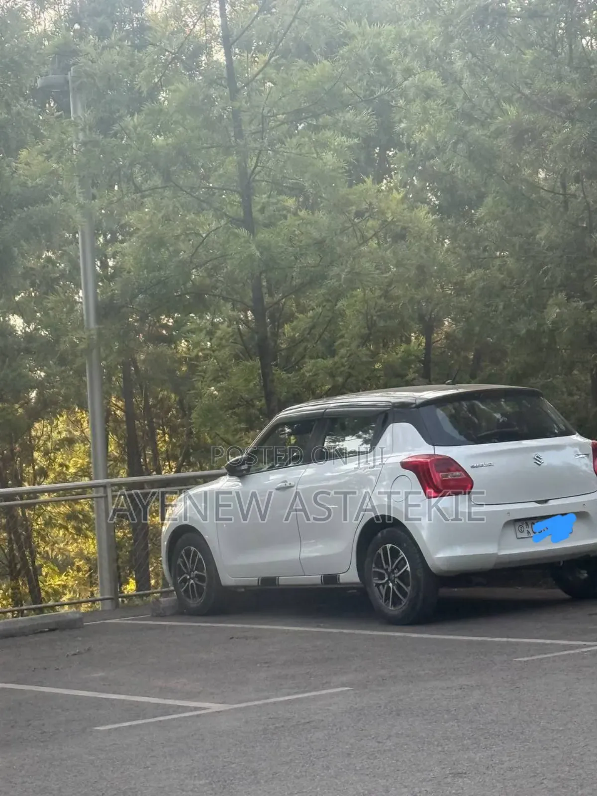 Suzuki Swift 2022 White