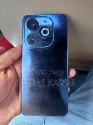 Photo - Infinix Smart 8 128 GB Black