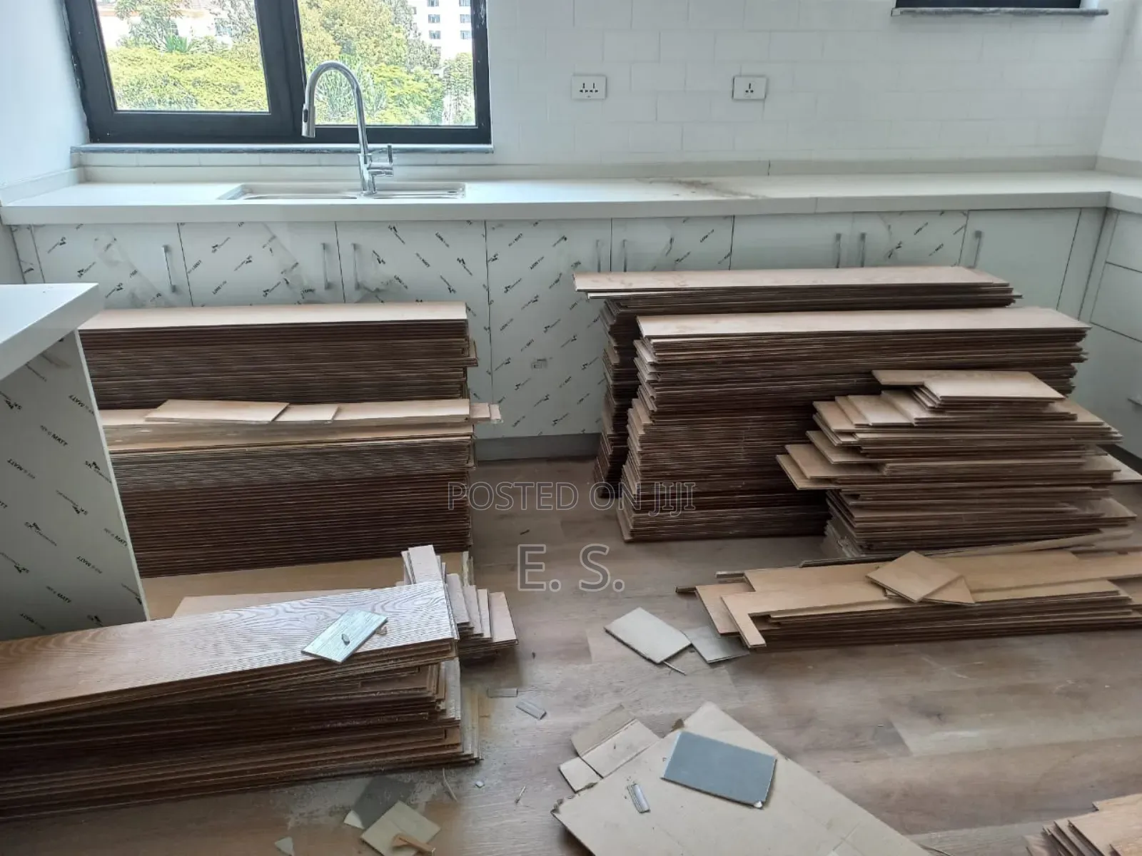 HDF Flooring – 80 SQM | Brand New Condition