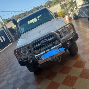 Toyota Land Cruiser HDJ 100 4.2 D 1998 White