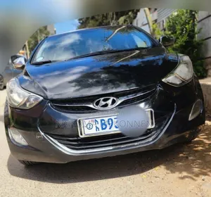 Photo - Hyundai Elantra 2013 Black