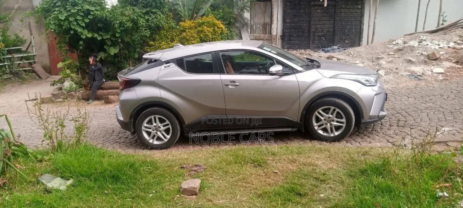 Toyota C-HR 2020 Gray