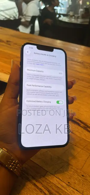 Photo - Apple iPhone 13 128 GB Blue