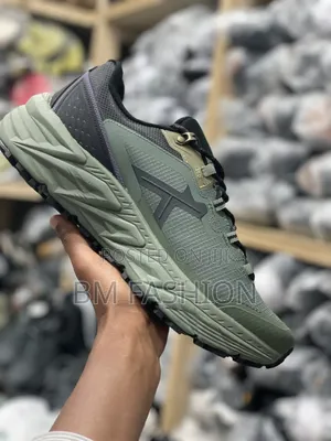 Photo - Columbia Men's Original Sneakers (Holiday Price Offer)