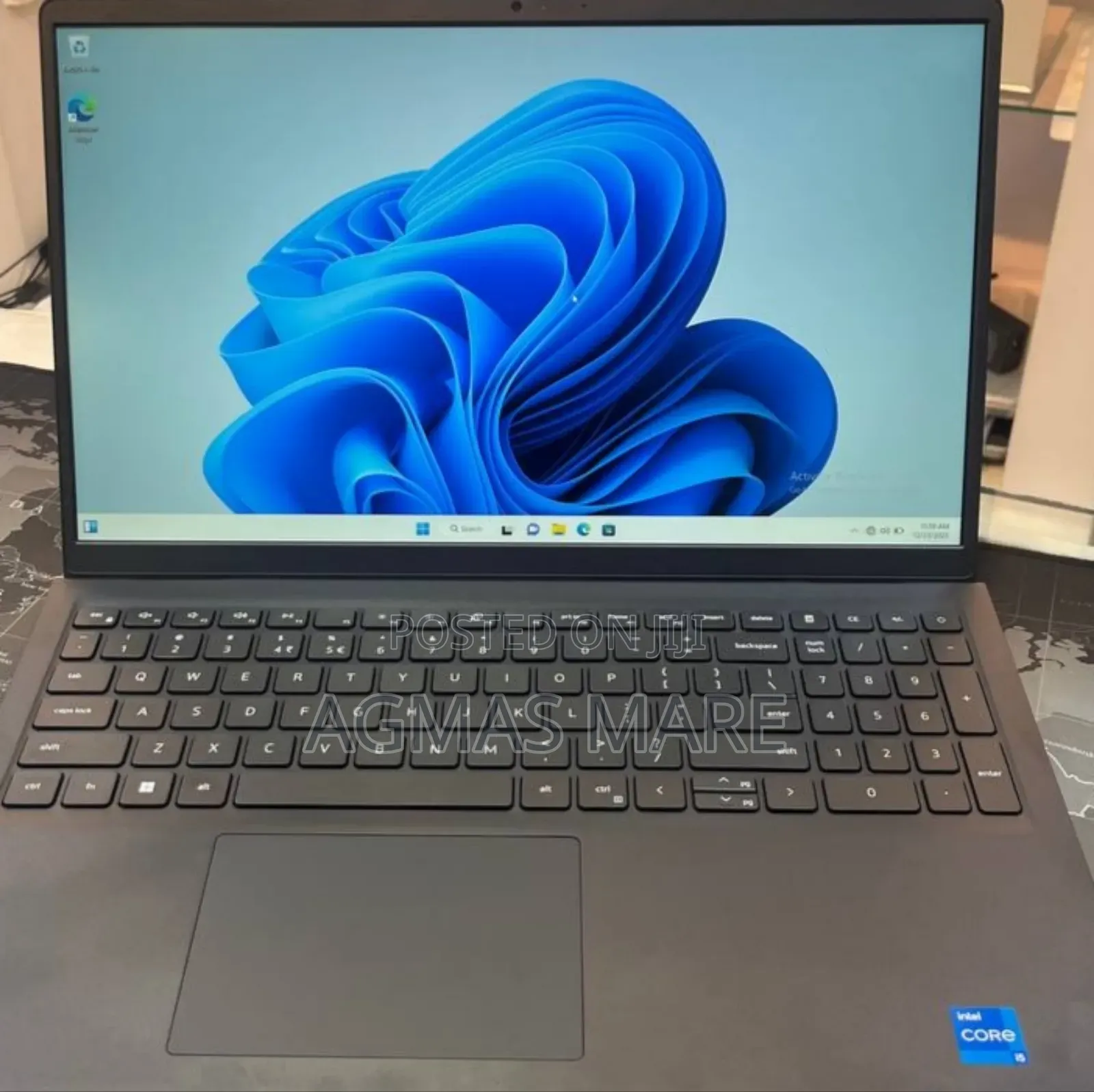 New Laptop Dell Vostro 15 3549 8GB Intel Core i5 SSD 512GB