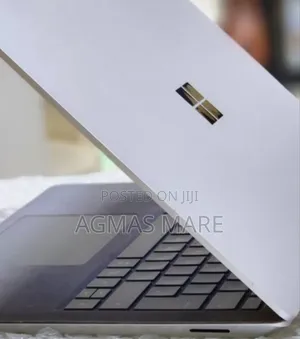 New Laptop Microsoft Surface Laptop 3 16GB Intel Core i7 SSD 256GB