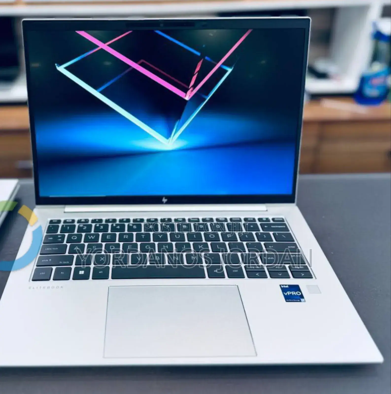New Laptop HP EliteBook 840 G10 16GB Intel Core I7 SSD 512GB