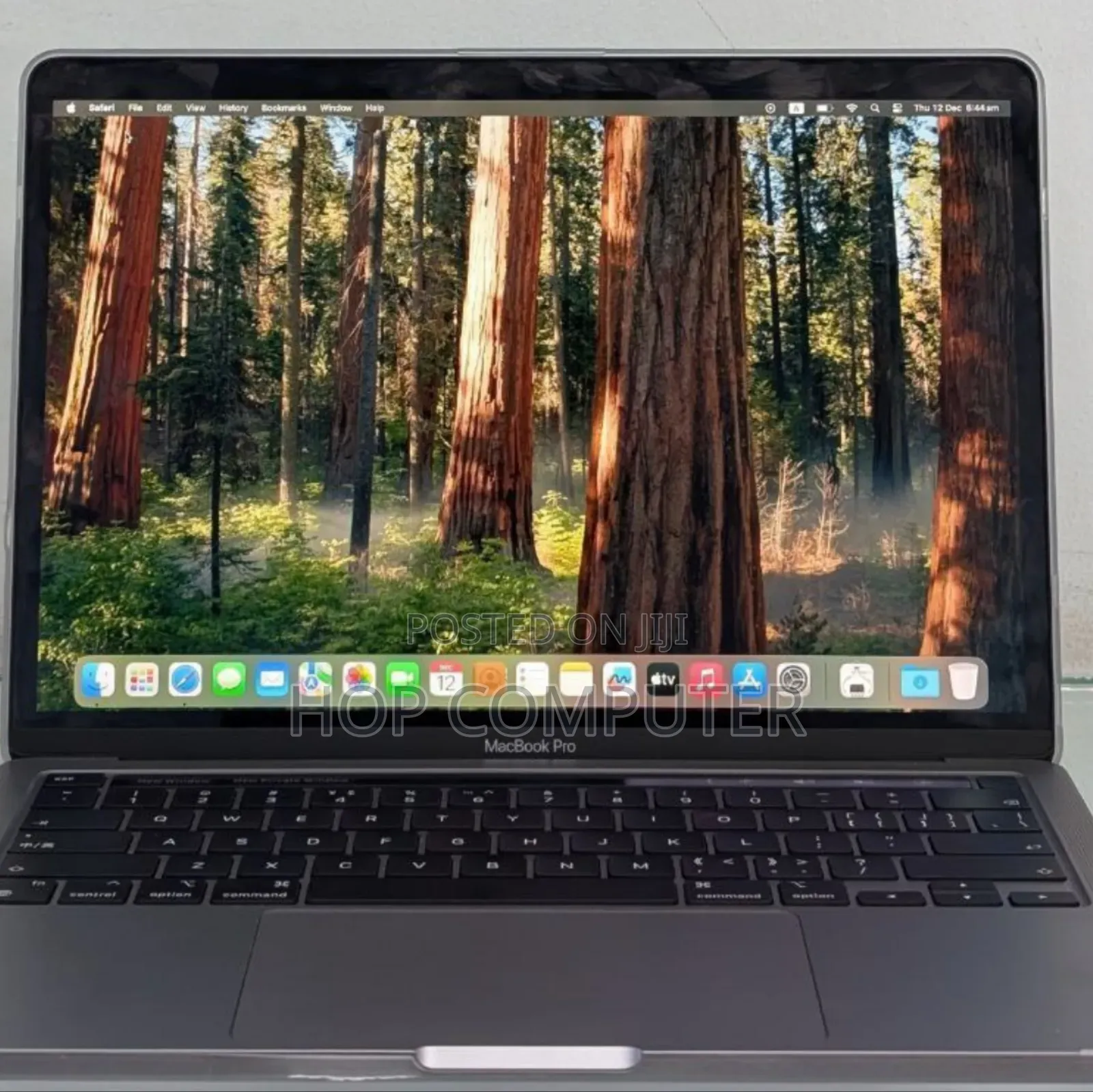 New Laptop Apple MacBook Pro 2022 M2 8GB Apple M2 SSD 256GB