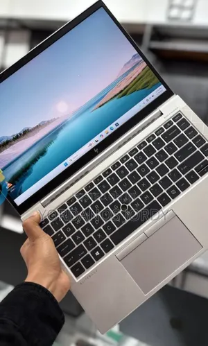 New Laptop HP EliteBook 840 G8 16GB Intel Core i7 SSD 512GB