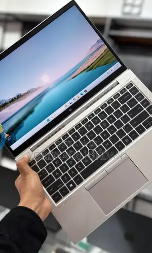 New Laptop HP EliteBook 840 G8 16GB Intel Core i7 SSD 512GB