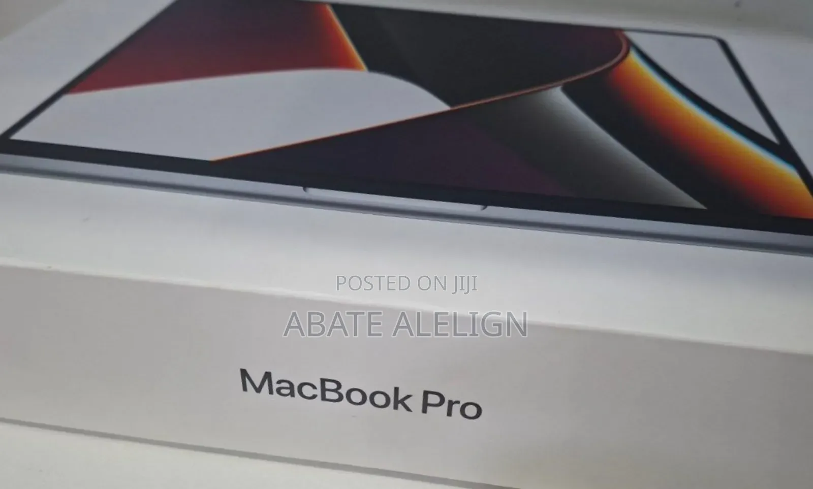 New Laptop Apple MacBook Pro 2021 M1 32GB Apple M1 Pro SSD 1T