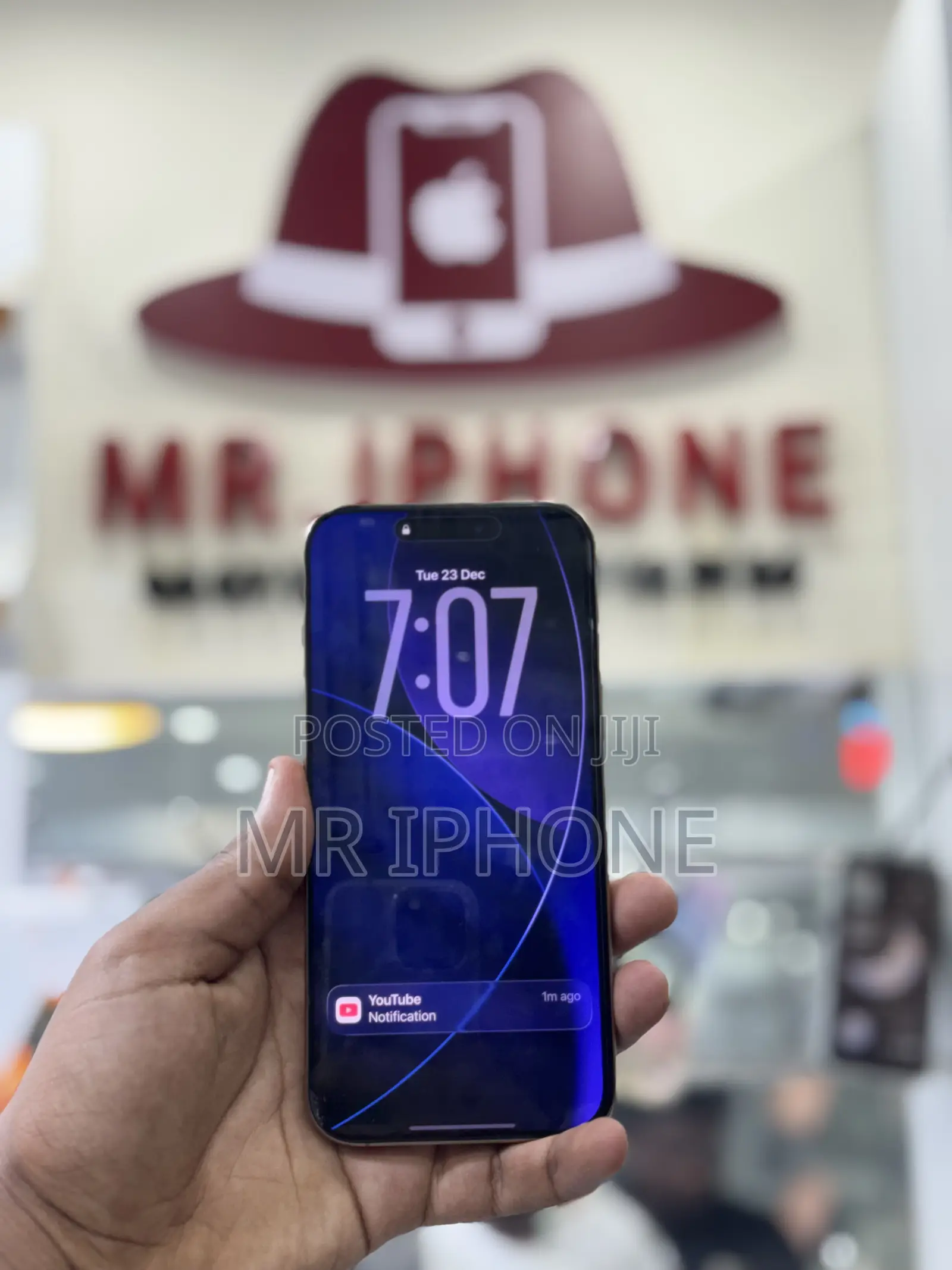 New Apple iPhone 16 Pro Max 256 GB Gold