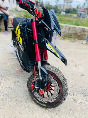 New Custom Built Motorcycles 2024 Black