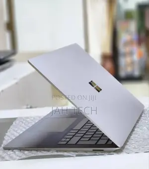 New Laptop Microsoft Surface Laptop 3 16GB Intel Core I7 SSD 256GB