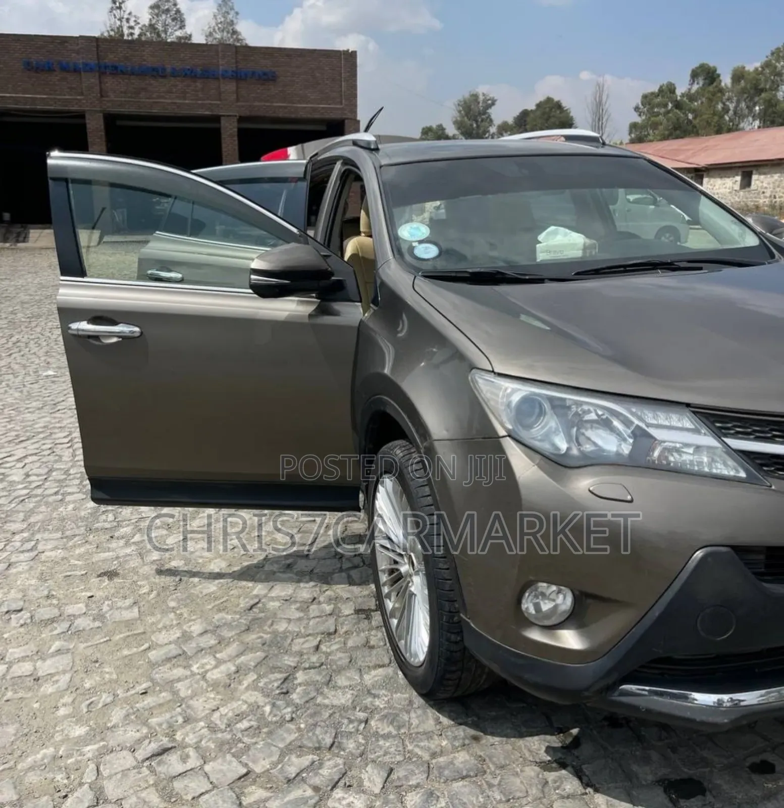 Toyota RAV4 2015 Gray