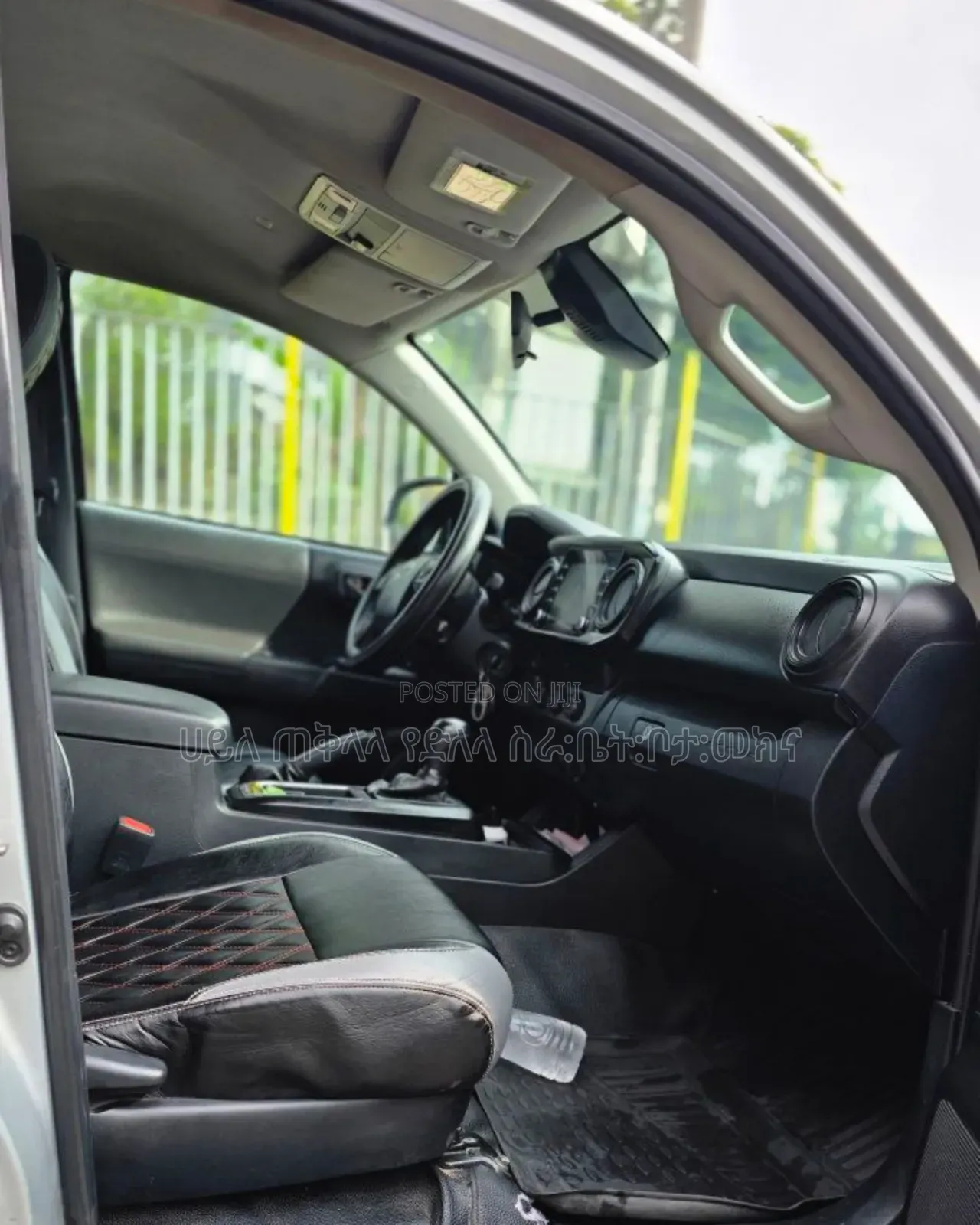 Toyota Tacoma 2020 Silver