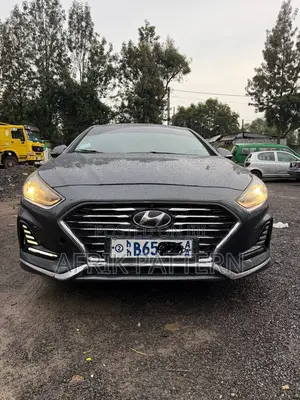 Photo - Hyundai Sonata Sport 2018 Black