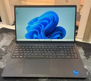 Photo - New Laptop Dell Vostro 15 3000 8GB Intel Core I5 SSD 512GB