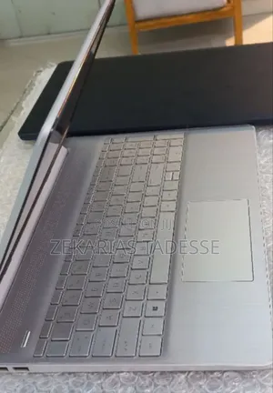 New Laptop HP EliteBook 830 G7 16GB Intel Core I5 SSD 512GB