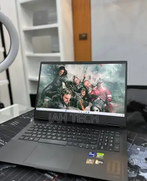 New Laptop HP Omen 16 16GB Intel Core I9 SSD 1T