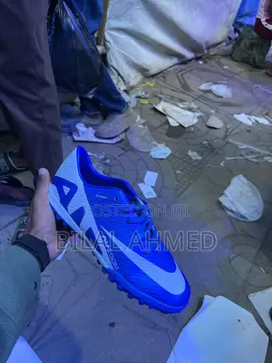 Taketa Men's Football Shoe