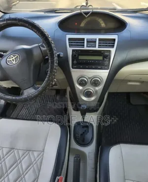 Toyota Yaris 1.3 VVT-i Automatic 2007 Silver