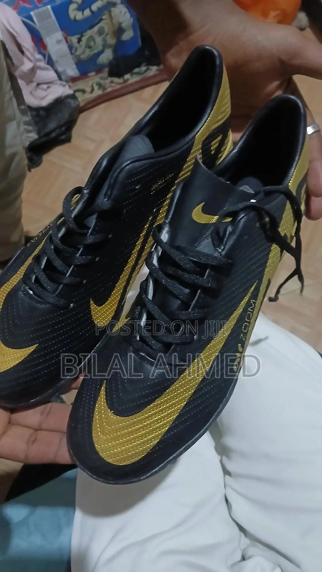 Taketa Men's Football Shoe