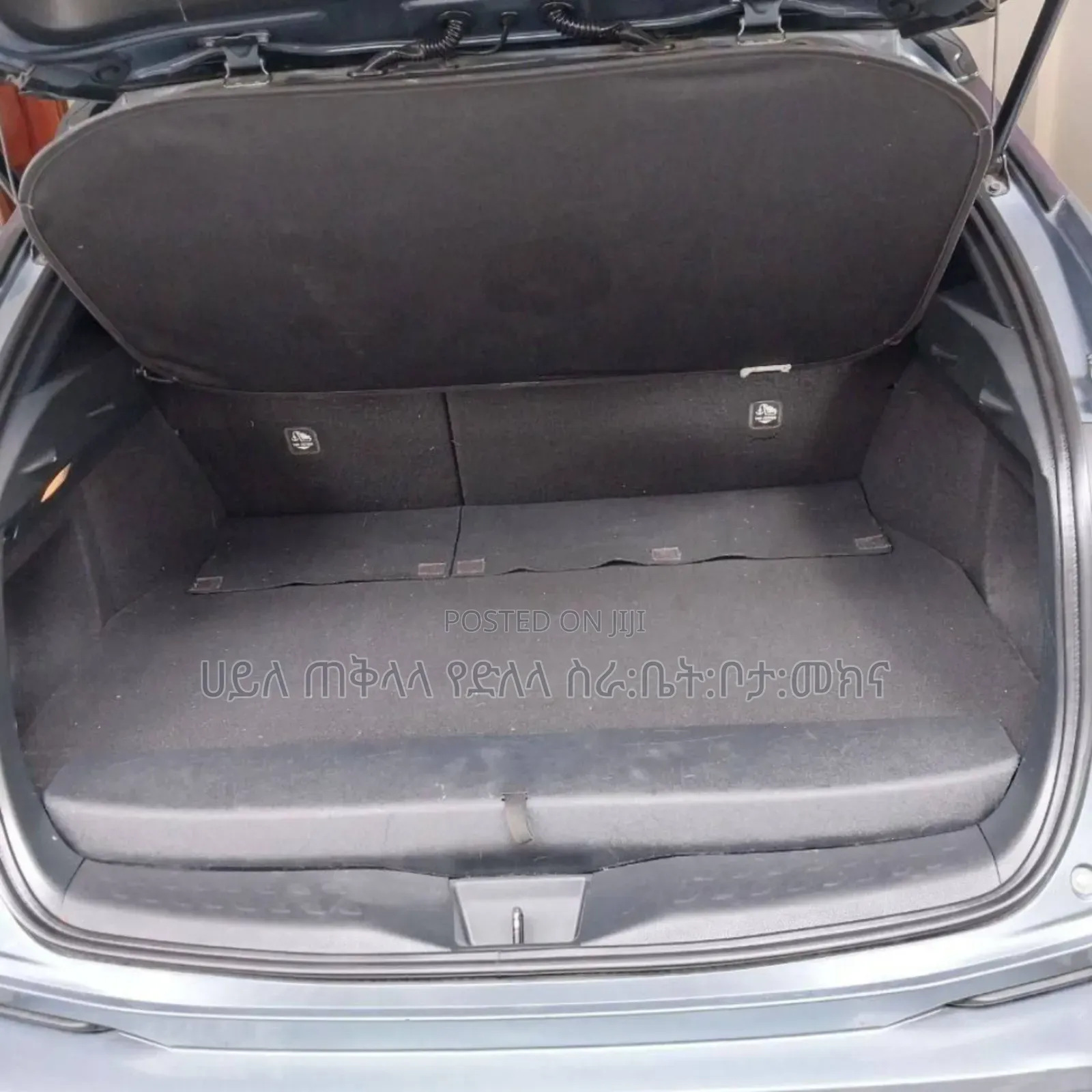 Toyota C-HR 2021 Maroon