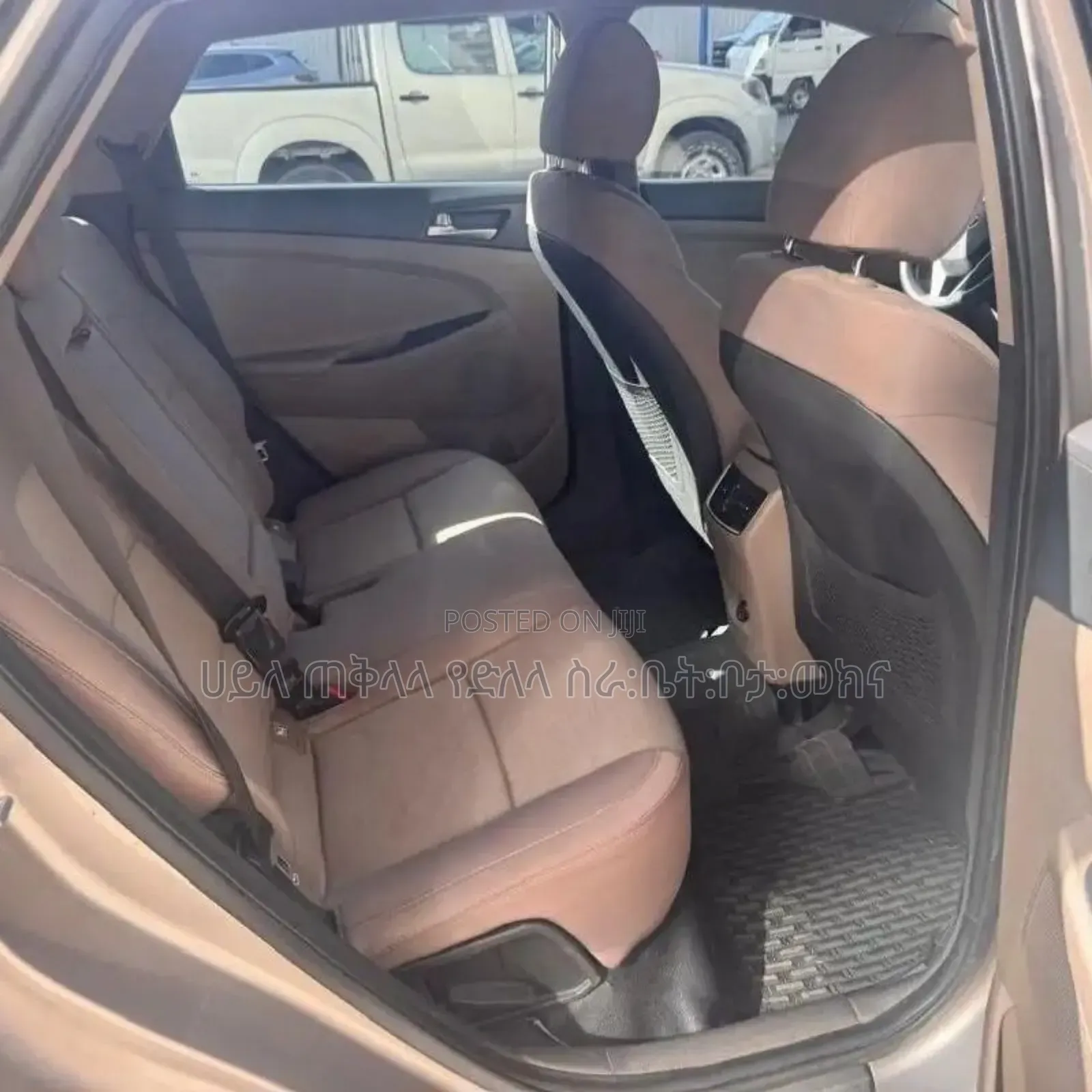 Hyundai Tucson 2019 Pink