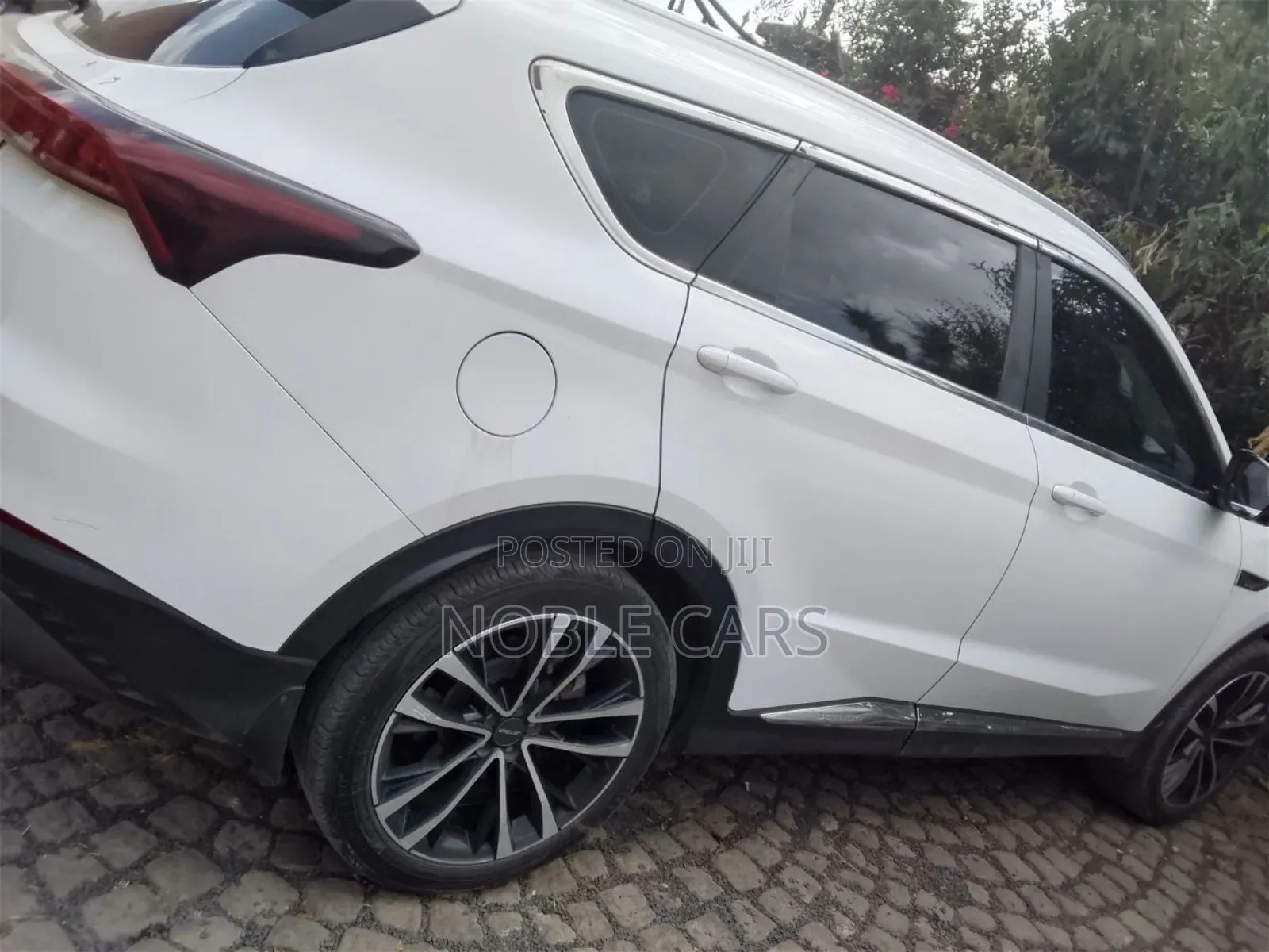 Jetour X70 Plus 2023 Ivory