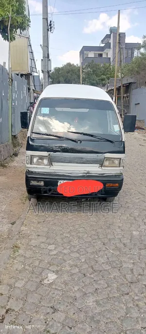 Photo - Daewoo Winstorm 2006 White