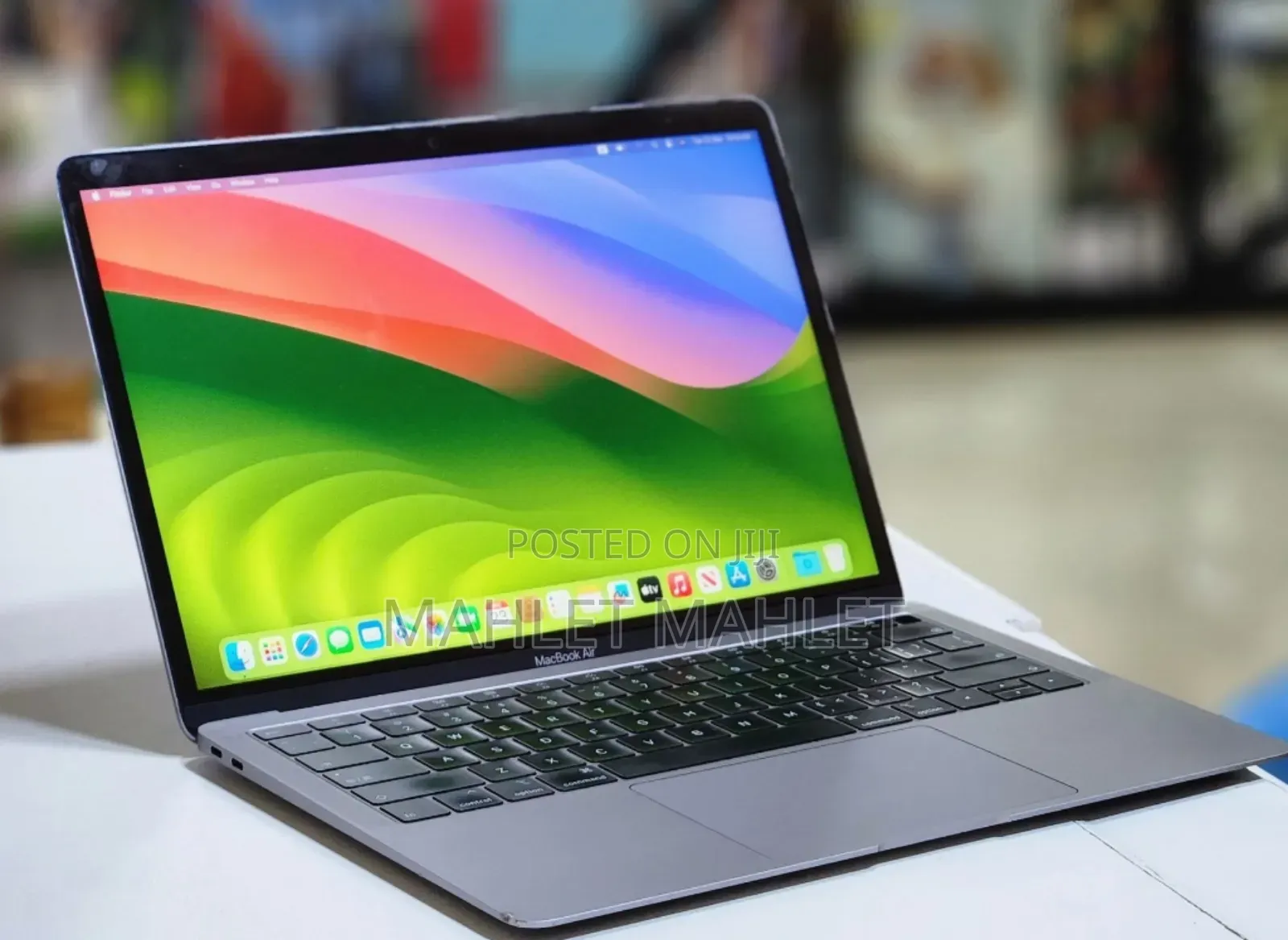 New Laptop Apple MacBook Air 2019 8GB Intel Core I5 SSD 256GB