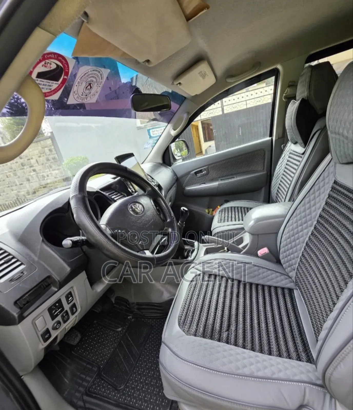 Toyota Hilux 2009 Black