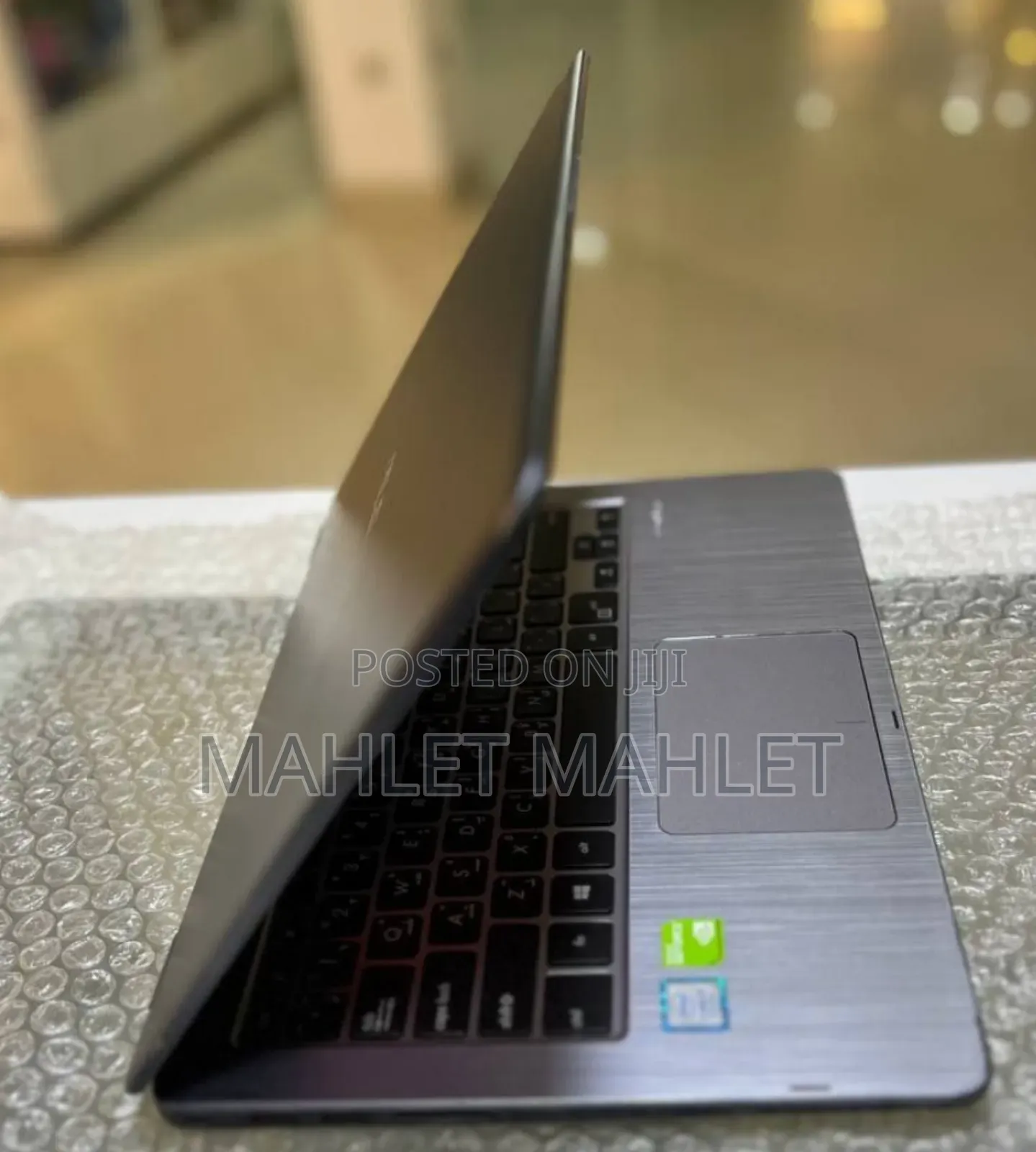 New Laptop Asus VivoBook Flip 14 TP401NA 8GB Intel Core I7 SSD 1T