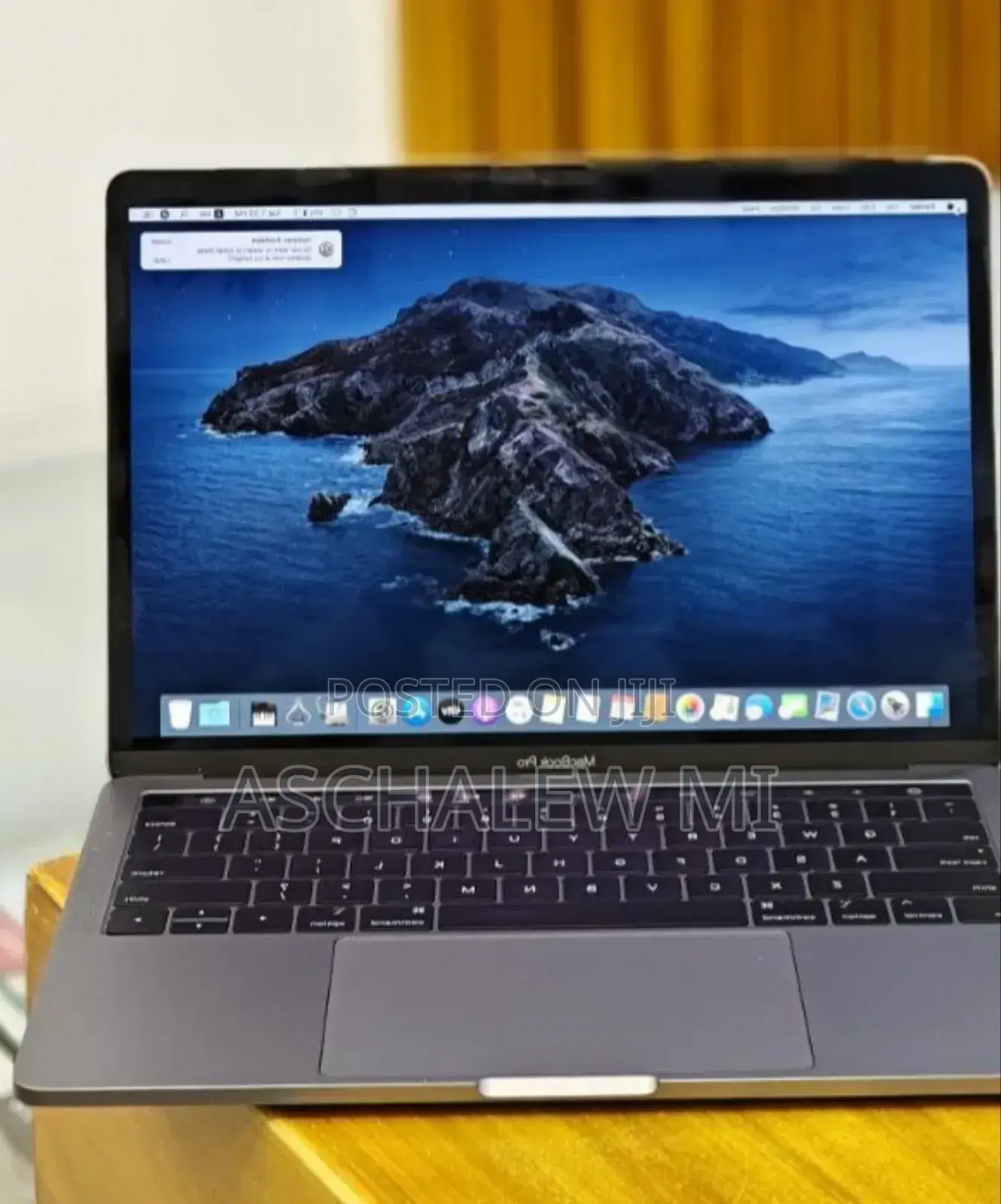 New Laptop Apple MacBook Pro 2019 16GB Intel Core I7 SSD 1T