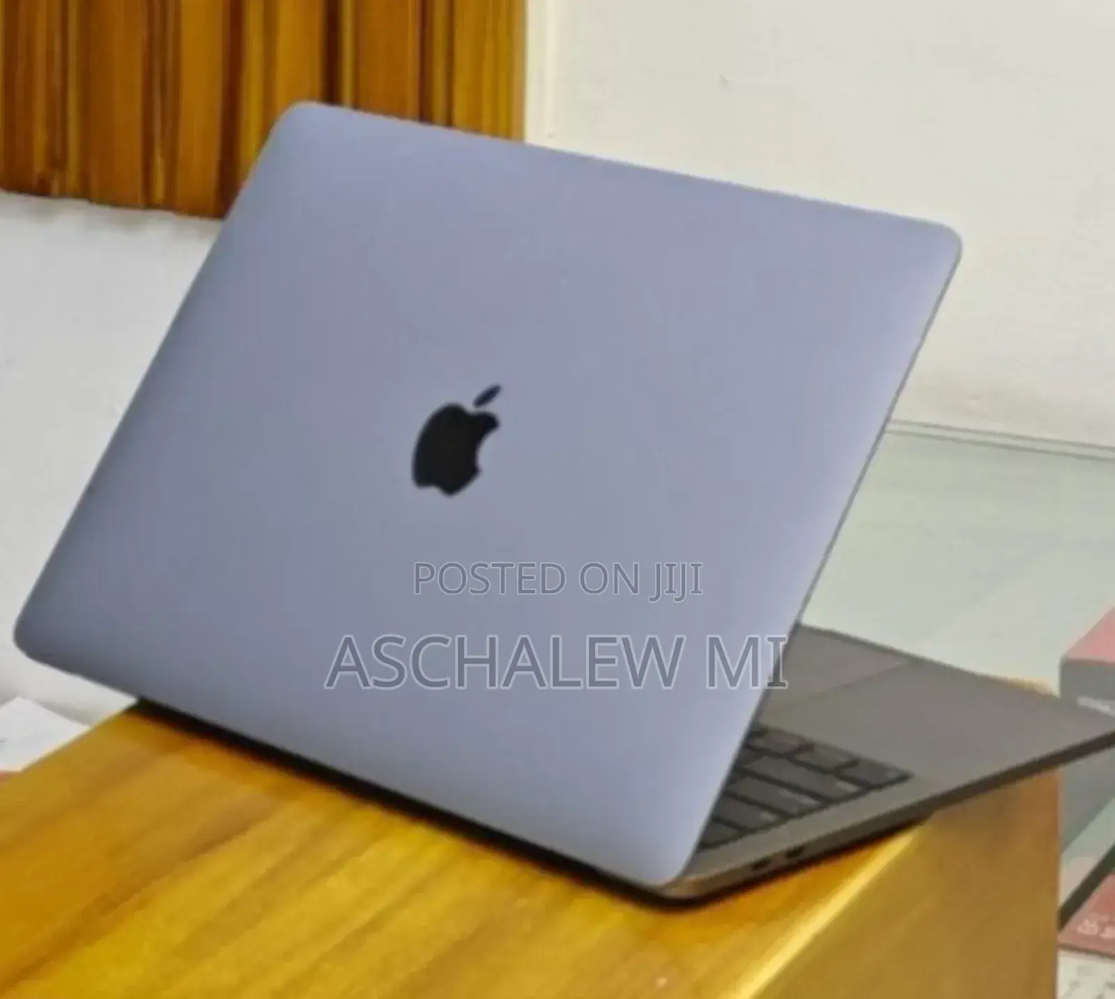 New Laptop Apple MacBook Pro 2019 16GB Intel Core I7 SSD 1T