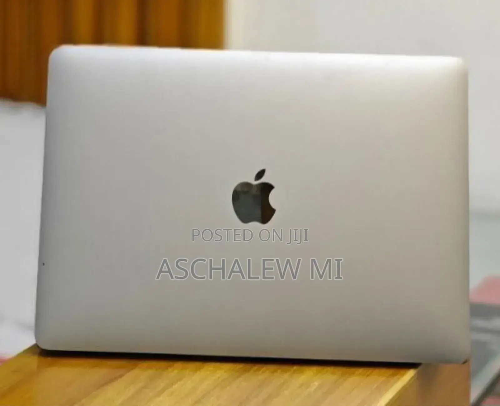 New Laptop Apple MacBook Pro 2019 16GB Intel Core I7 SSD 1T