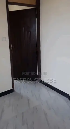 2bdrm Condo in Lideta for sale