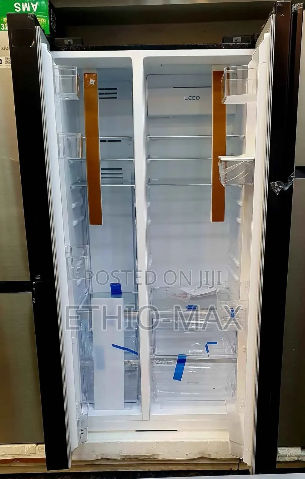 National Side by Side Refrigerator 640