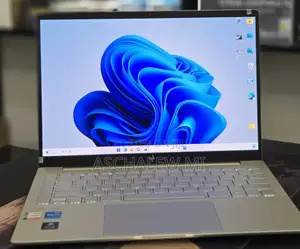 New Laptop HP Pavilion 14 16GB Intel Core I5 SSD 1T