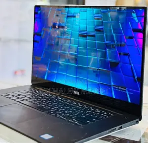 New Laptop Dell Precision 5520 16GB Intel Core I7 SSD 512GB