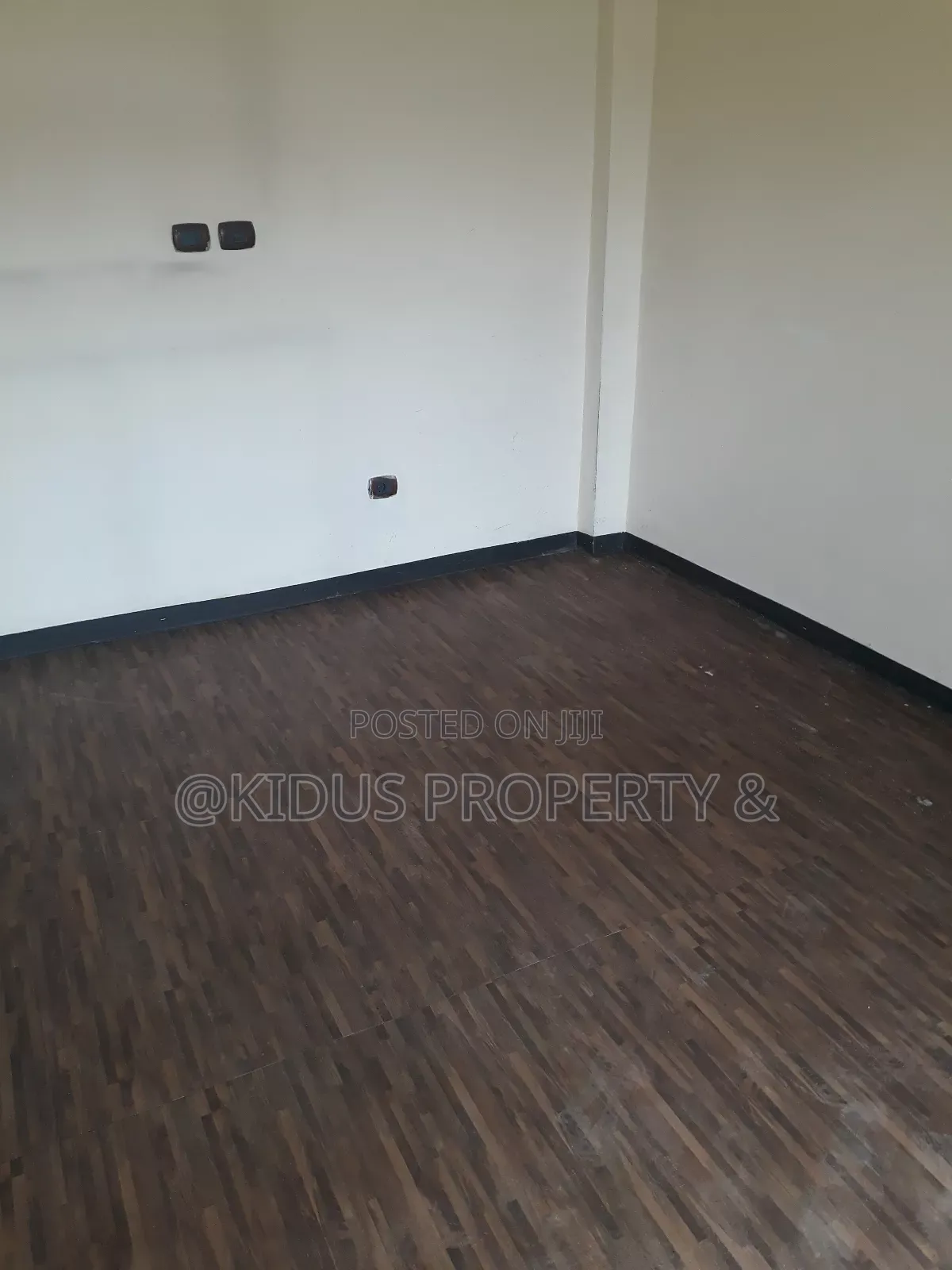 5bdrm House in Mekaele Africa, Nifas Silk-Lafto for rent