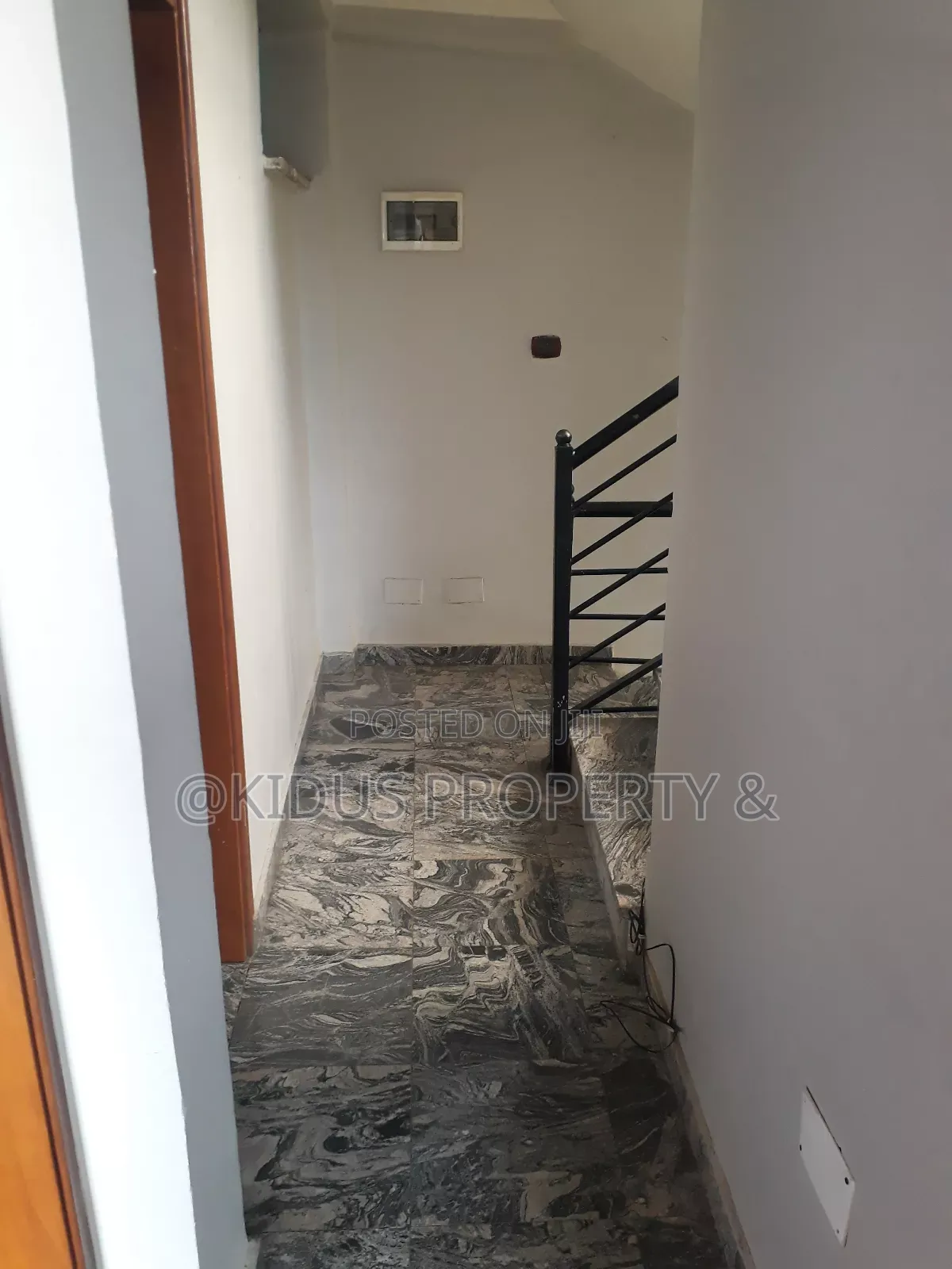 5bdrm House in Mekaele Africa, Nifas Silk-Lafto for rent