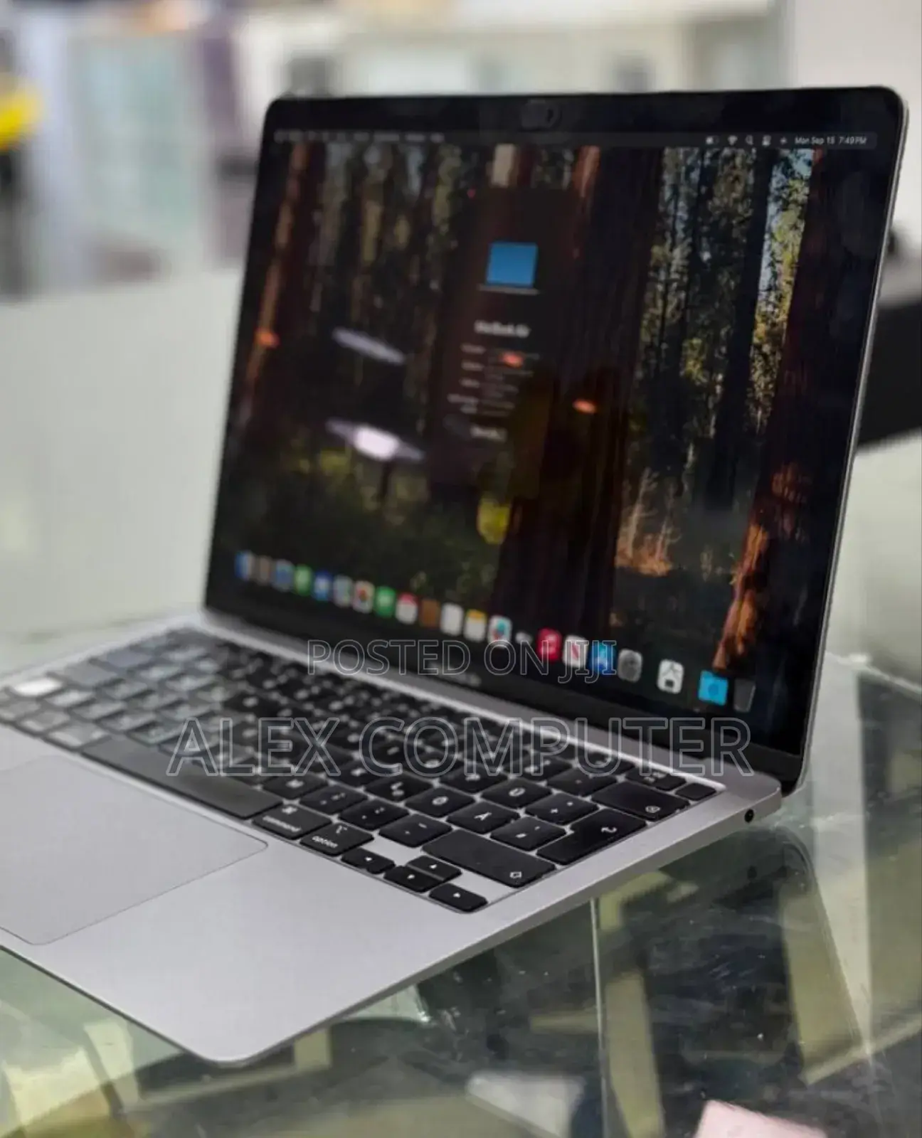 New Laptop Apple MacBook Air 2020 8GB Intel Core I3 SSD 256GB