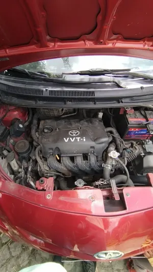 Toyota Yaris 2008 Red
