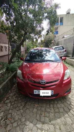 Toyota Yaris 2008 Red